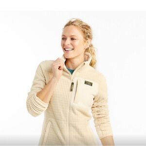 NWT Womens Mountain  LL Bean windproof fleece jacket Cream color size MEDIUM